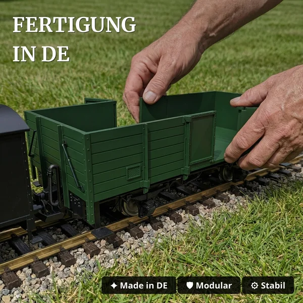 Hochbordwagen grün inkl. Türen mit Magnetverschluss und Edelstahlradsätzen als Spur G Bausatz ML-Train 88900070 - Fertigung in DE