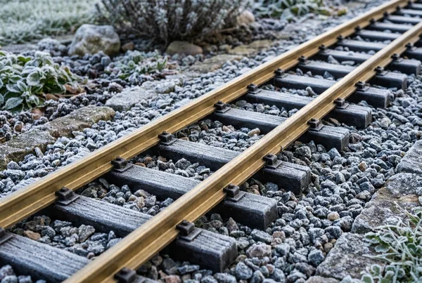Gleisbau Gartenbahn im Winter worauf muss ich achten – Detailansicht