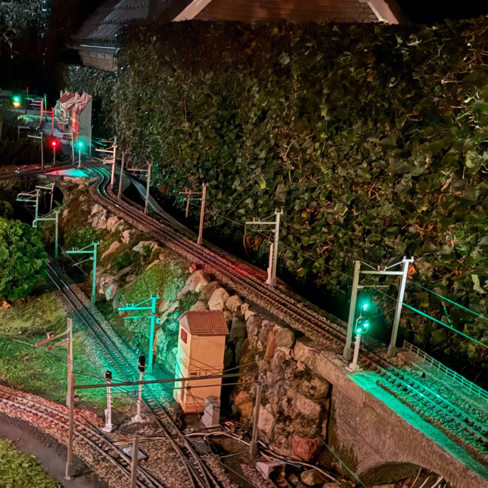Lichtsignal Typ L 3-fach RhB für Spur G analog / digital mit Decoder ML-Train 83804607_auswahl9