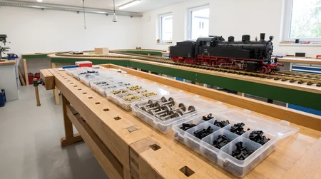 Durchsichtige Sortierkästen für Spur G Zubehör: Ordnung für die Gartenbahn
